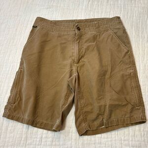 Kuhl Dry Khaki Cargo Hiking Shorts Men's Size 32 Outdoor Beige Kuhldry